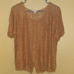 Button up short sleeve shirt